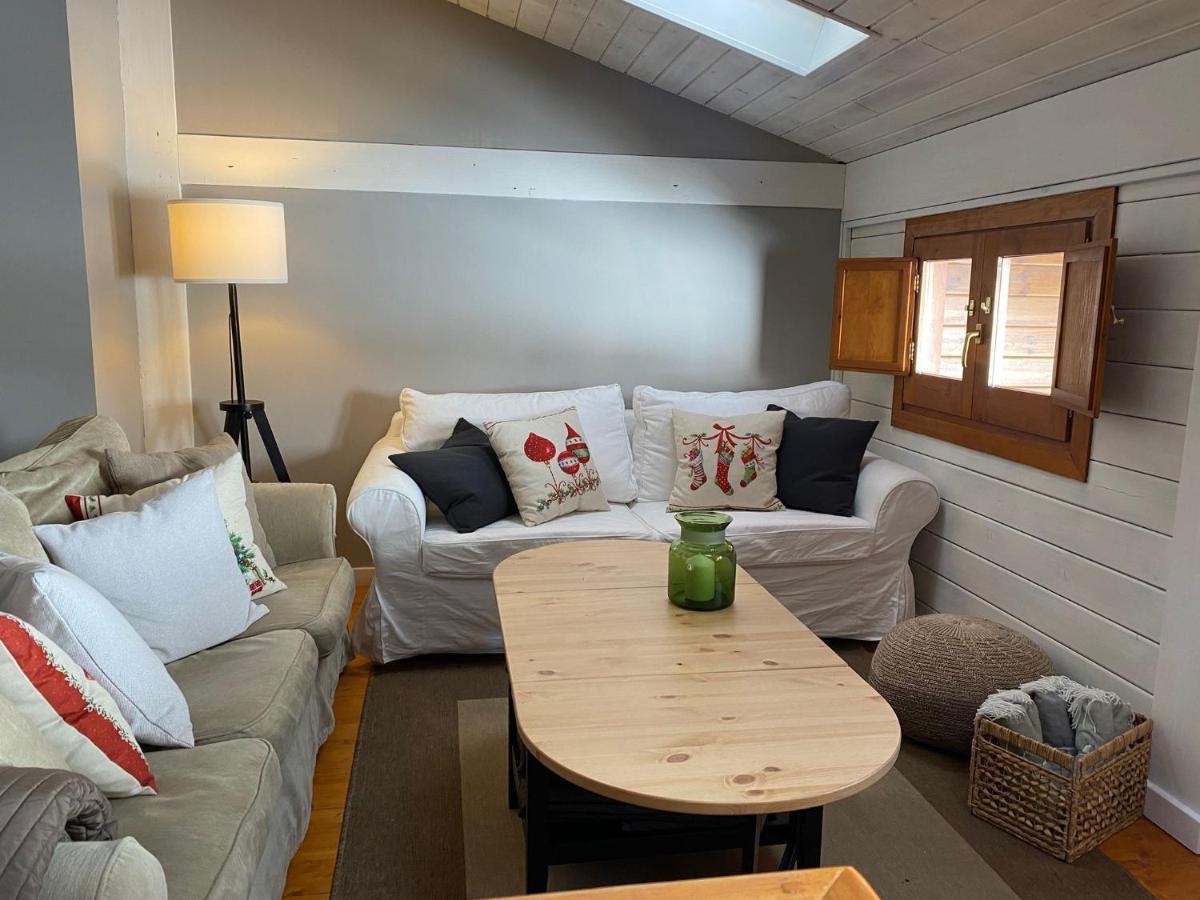 Acogedora Buardilla Duplex 6 Pax Apartment Incles